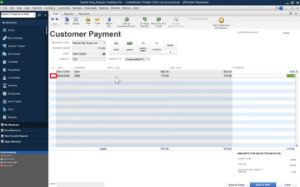 Customer Payment screen in QuickBooks Desktop with an auto selected invoice.